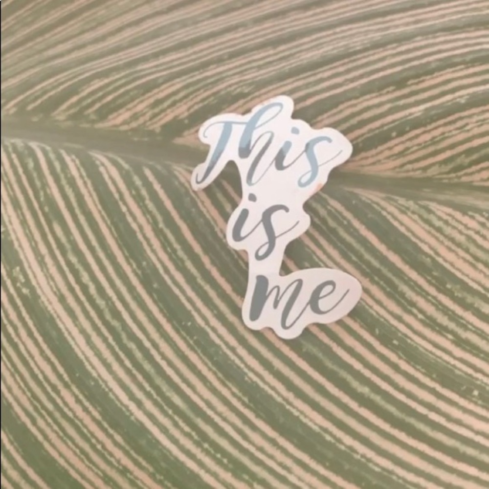 This is a sticker quotes